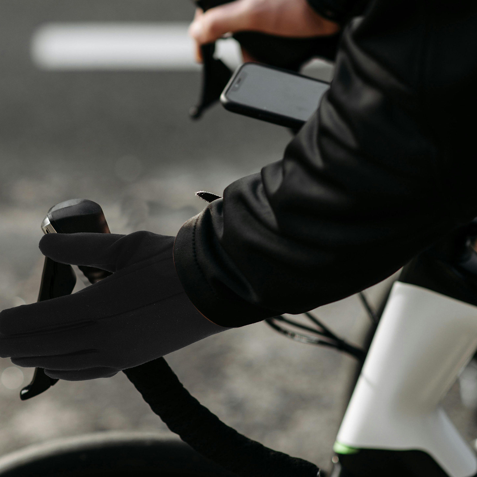 Gants de ski pour femmes à écr - Snow Glove Insulated avis et prix